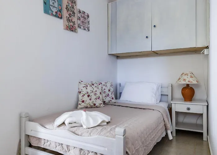 Machis House Skopelos