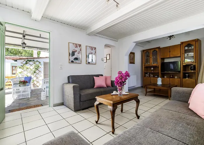 Machis House Skopelos